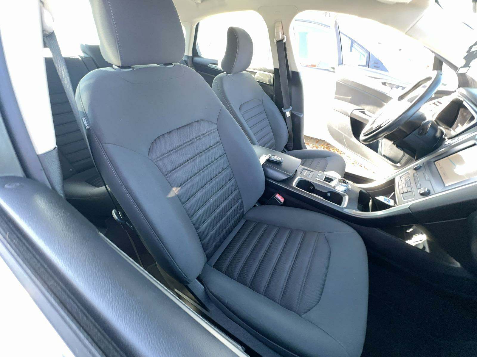 2019 Ford Fusion SE FWD