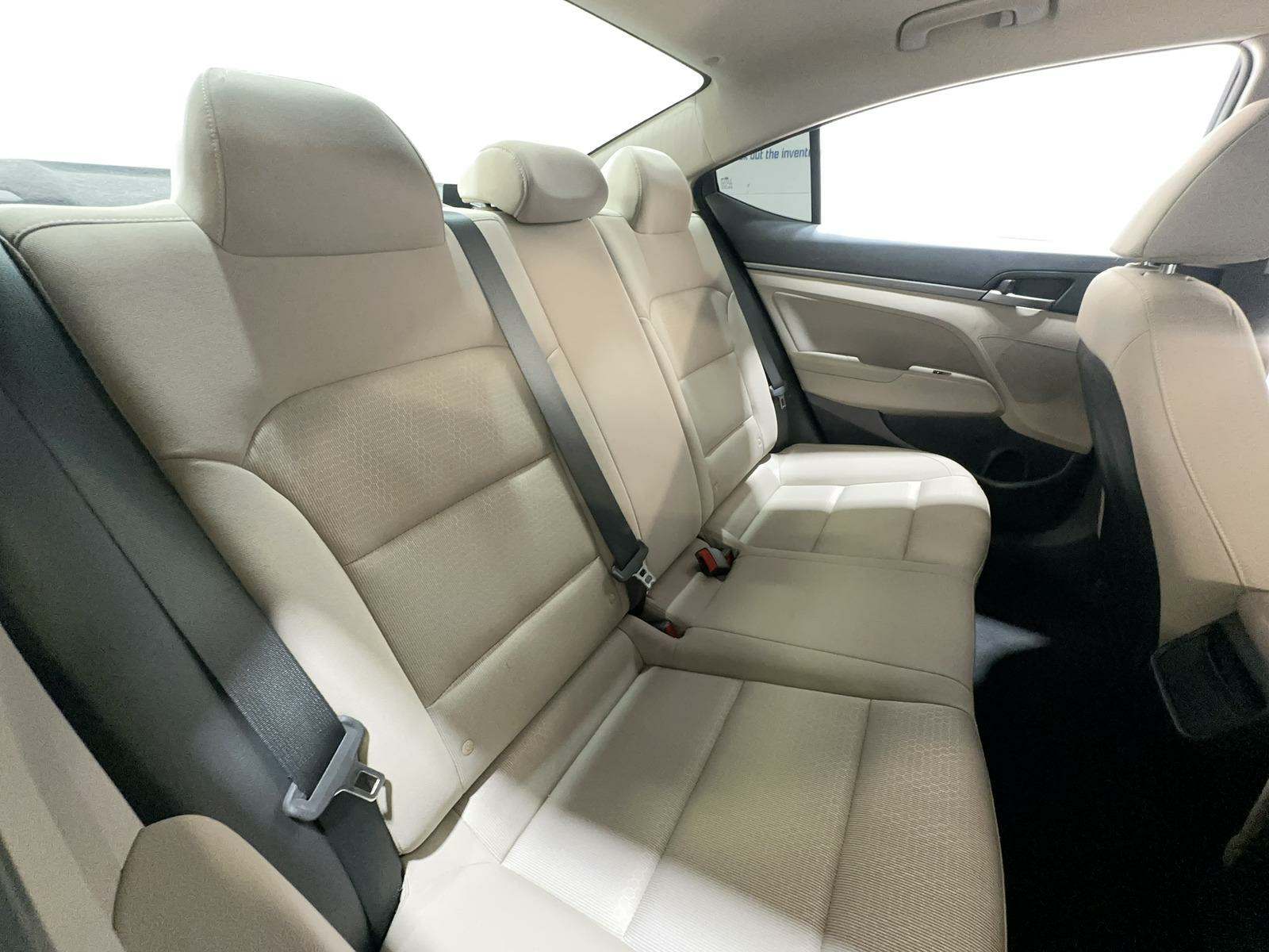 2017 Hyundai Elantra SE FWD