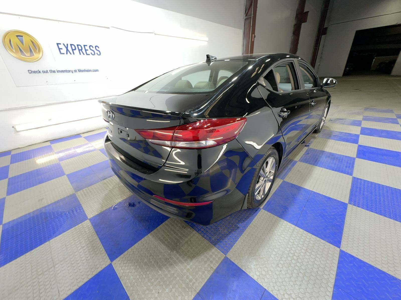 2017 Hyundai Elantra SE FWD