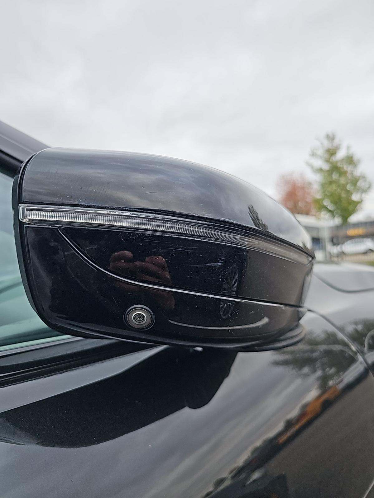 2022 BMW M8 Competition AWD