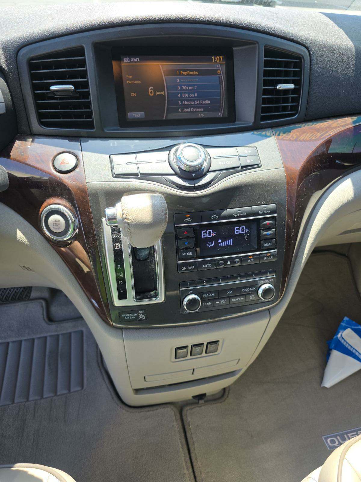 2015 Nissan Quest SL FWD