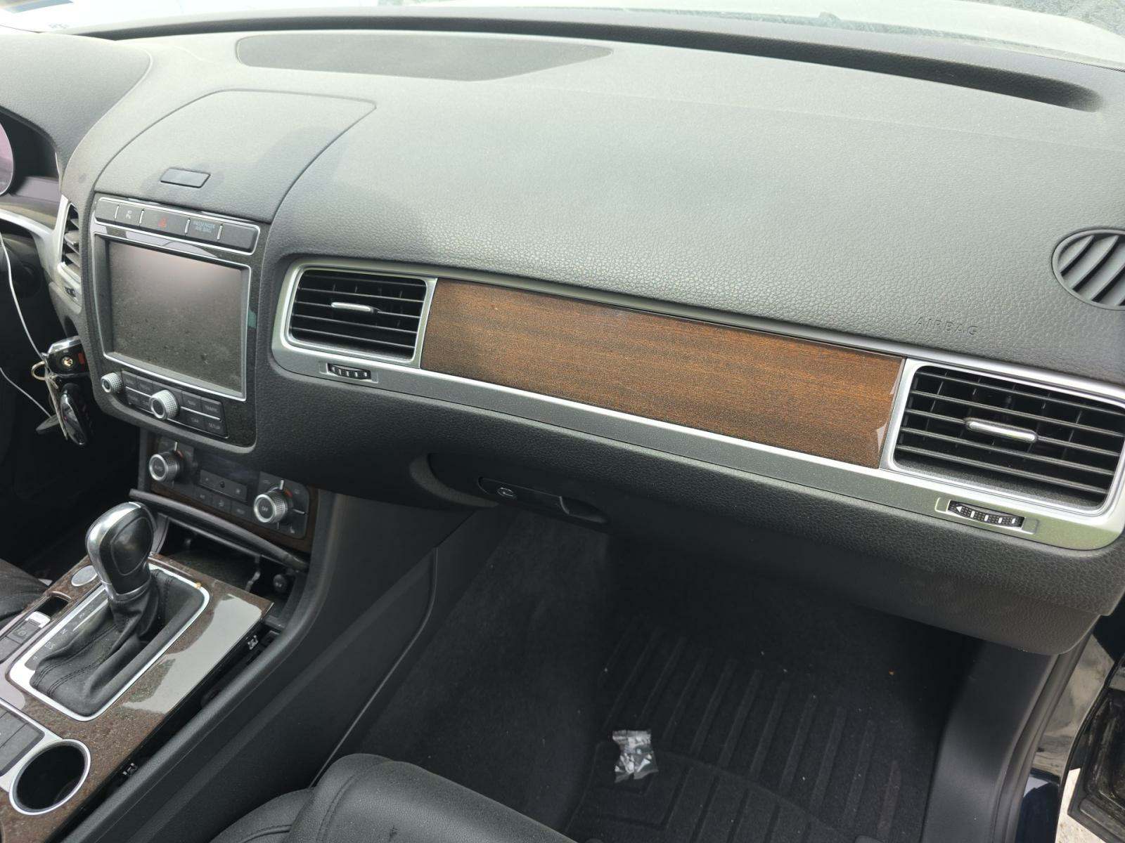 2015 Volkswagen Touareg 3.0L TDI Lux AWD