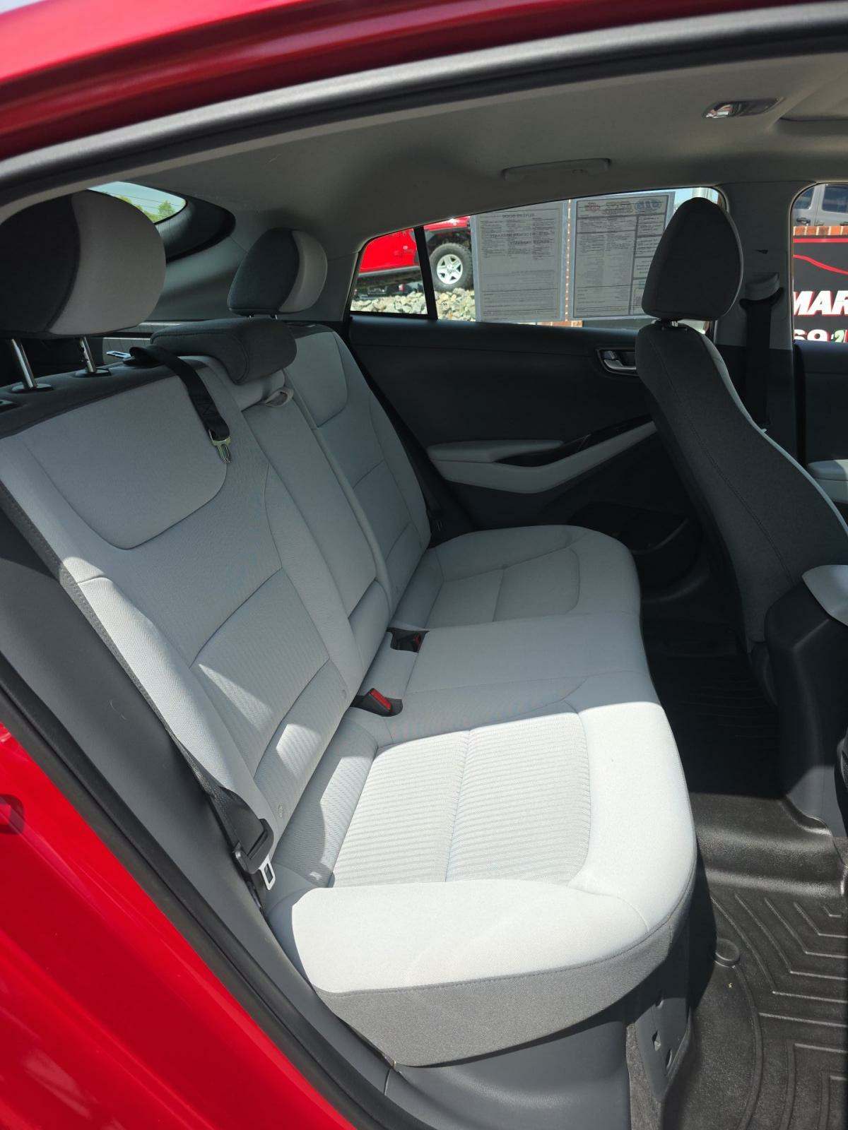 2022 Hyundai Ioniq Hybrid SEL FWD