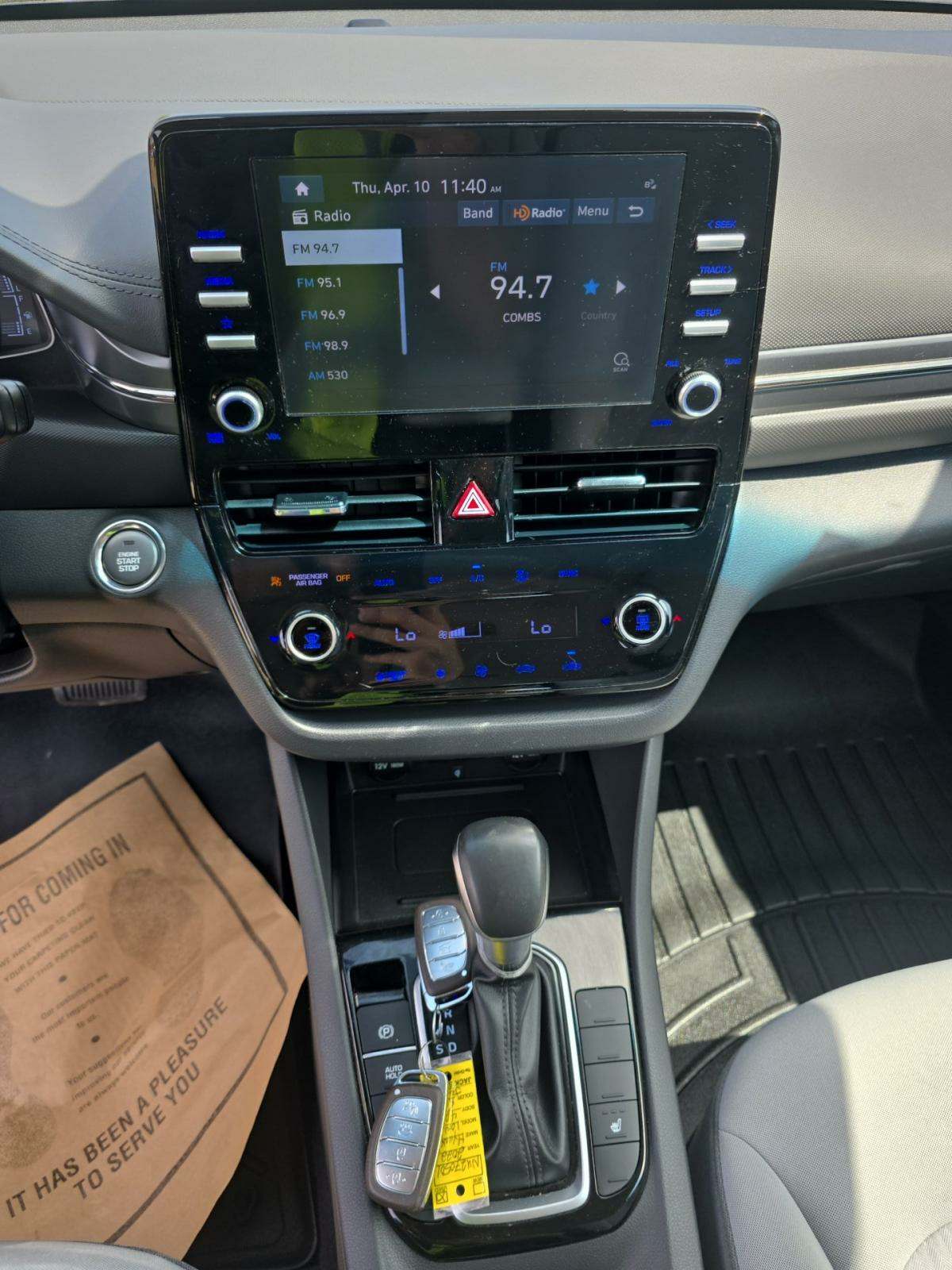 2022 Hyundai Ioniq Hybrid SEL FWD