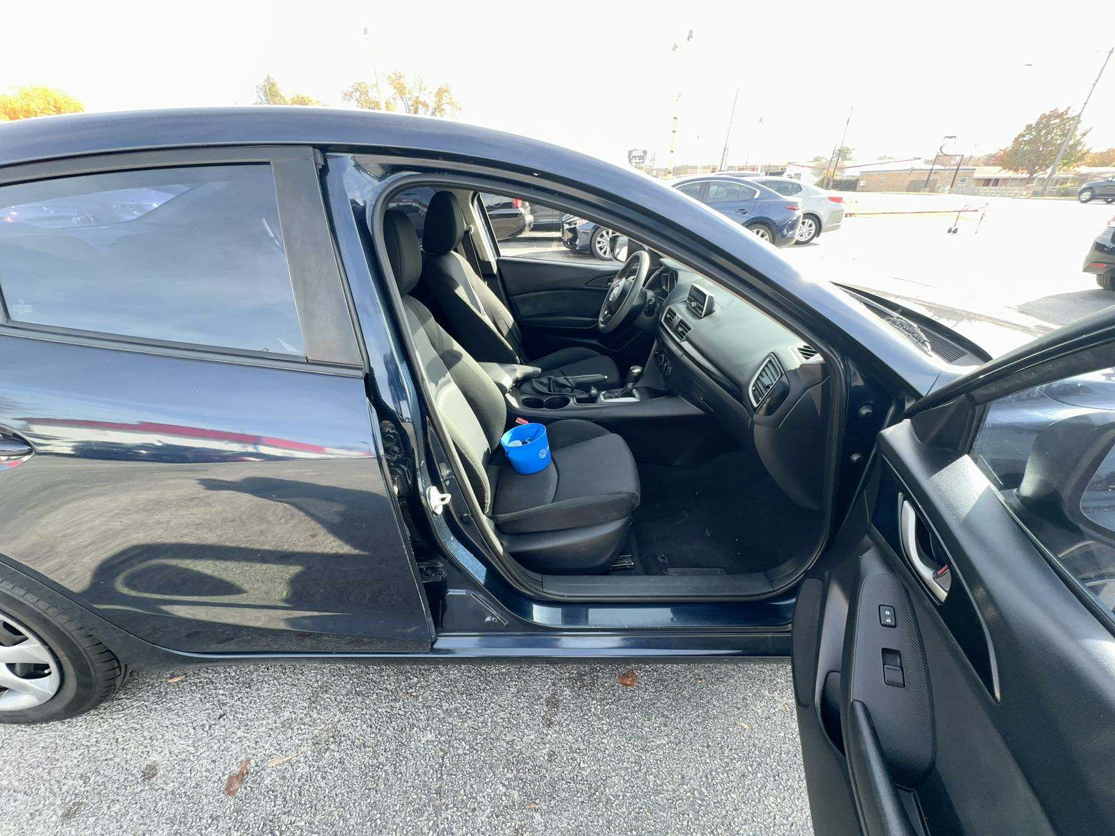 2014 MAZDA MAZDA3 i Sport FWD