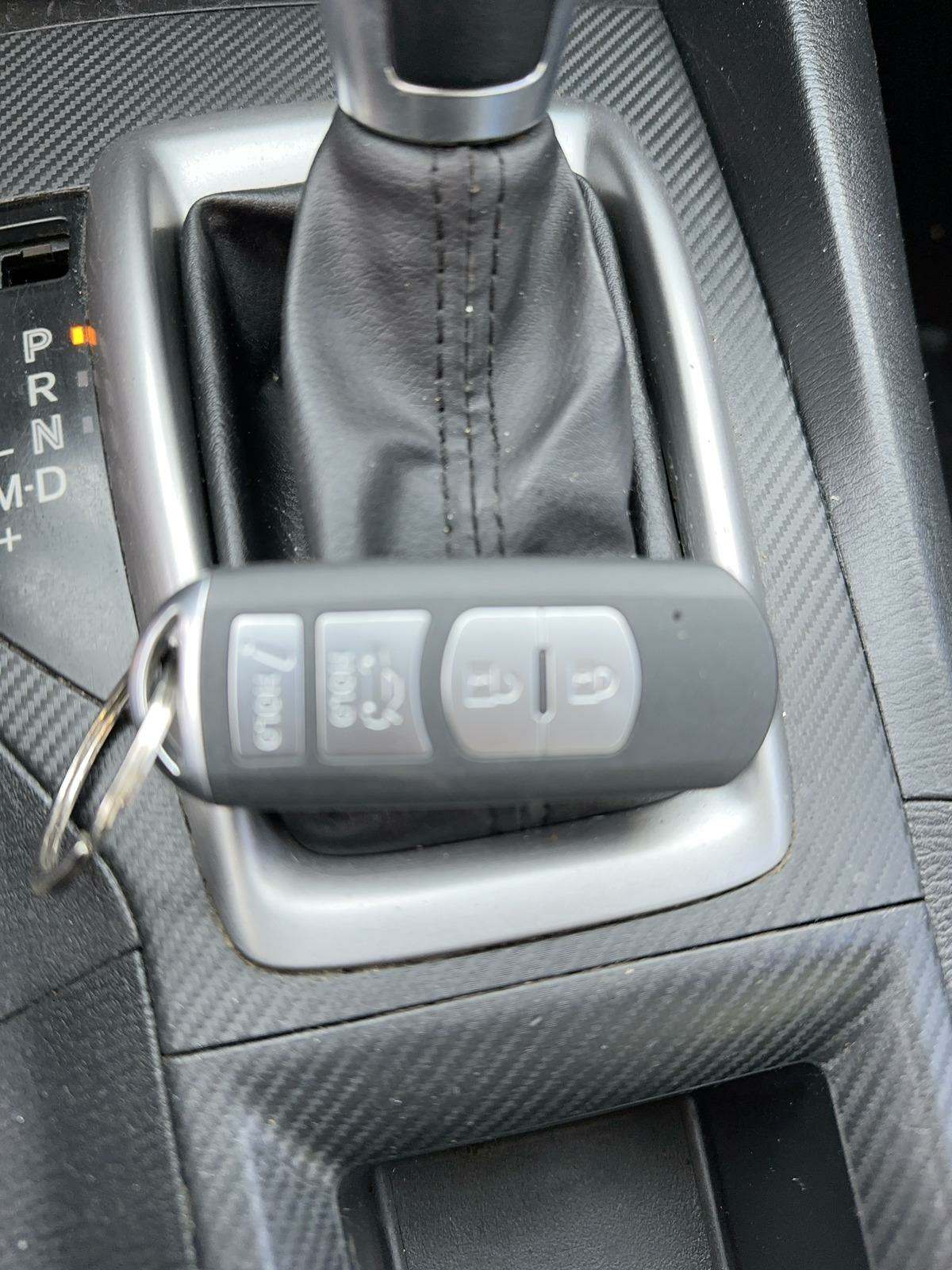 2014 MAZDA MAZDA3 i Sport FWD