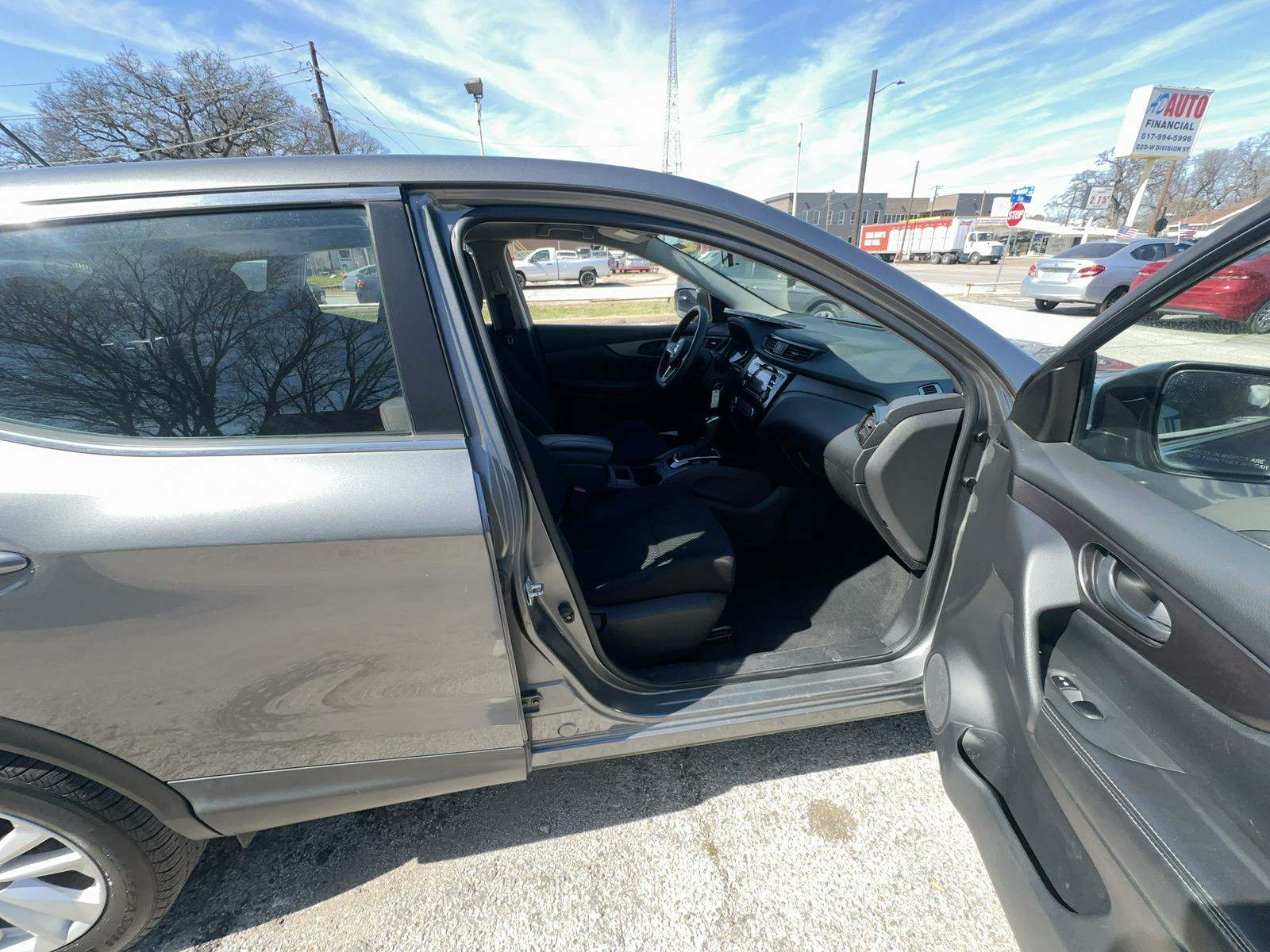 2017 Nissan Rogue Sport S FWD
