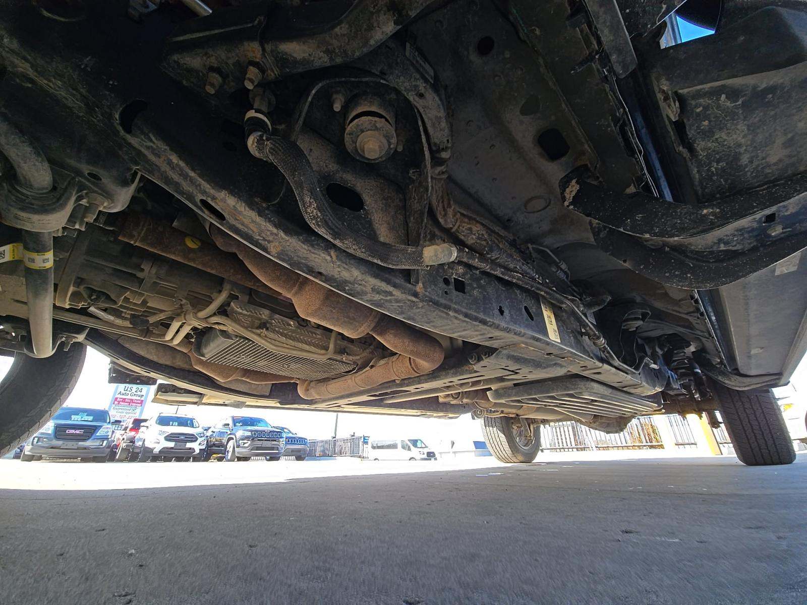 2023 Ford F-150 Hybrid Lariat AWD