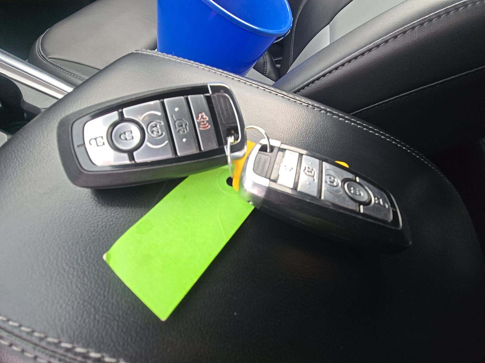 2023 Ford Explorer XLT AWD