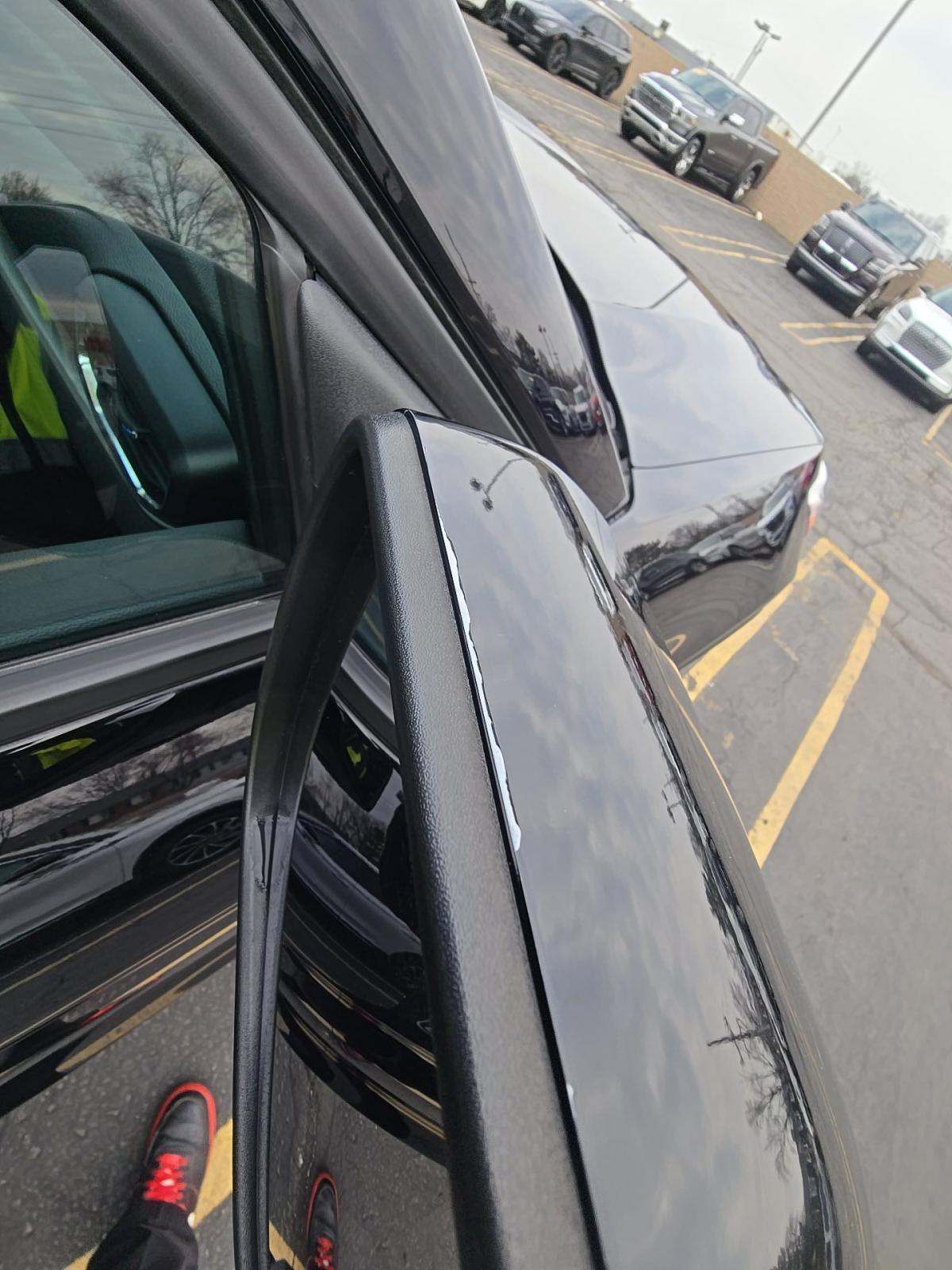 2023 Ford Explorer XLT AWD