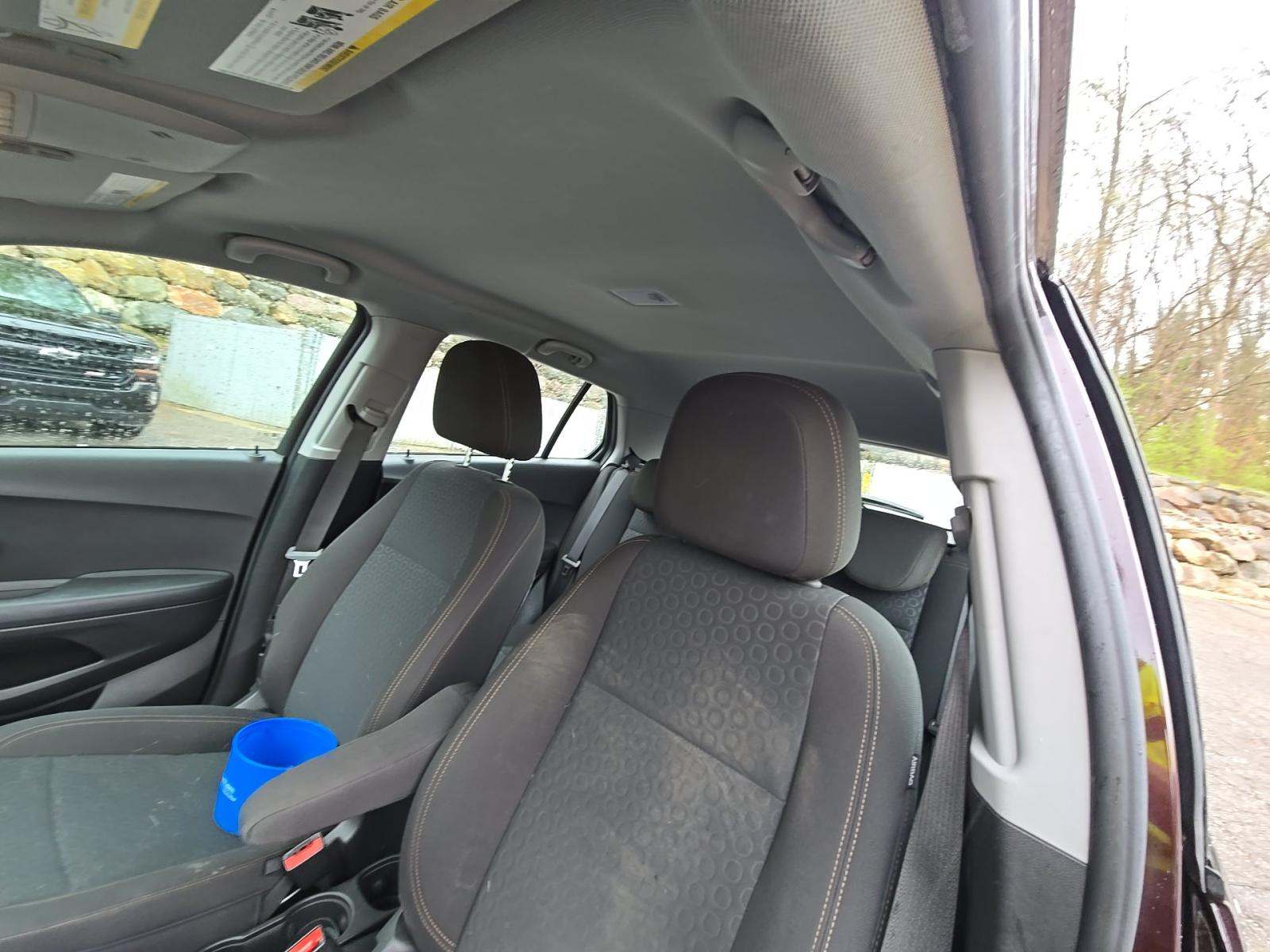 CHEVROLET TRAX - 7