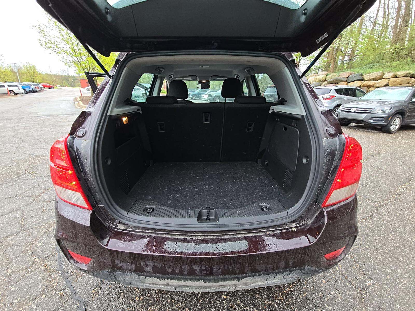 CHEVROLET TRAX - 10