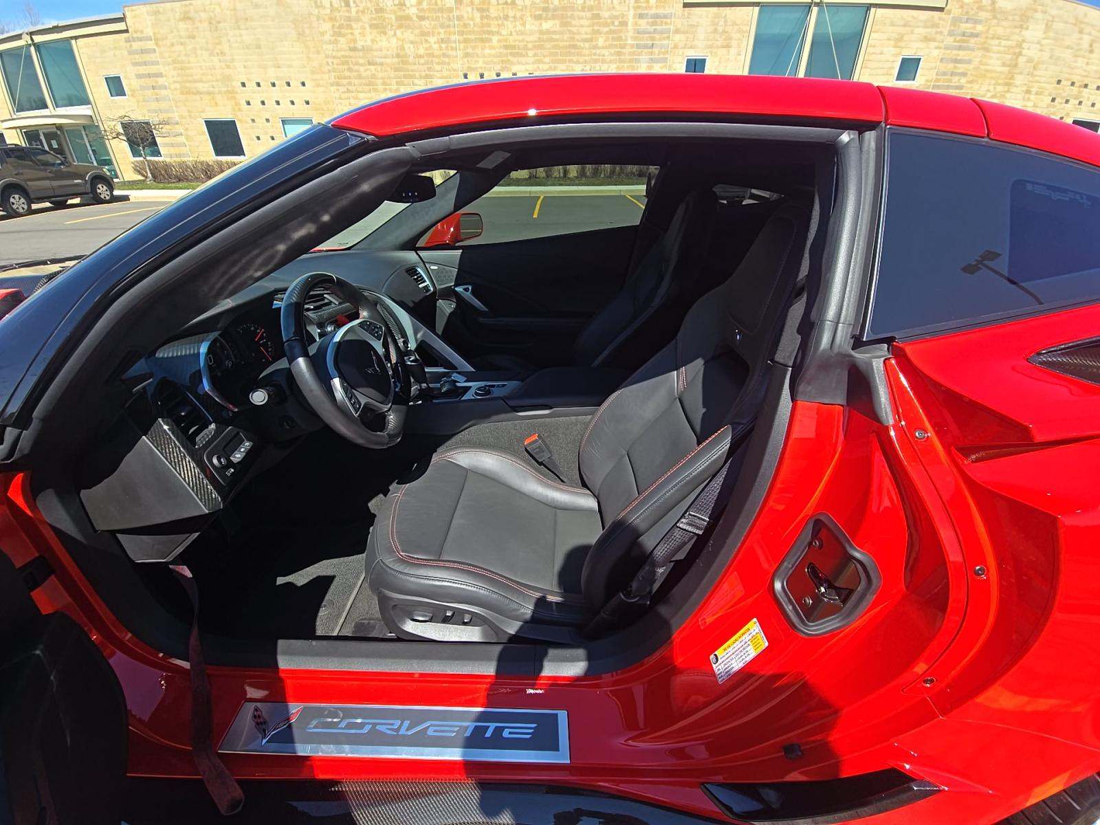 CHEVROLET CORVETTE - 2