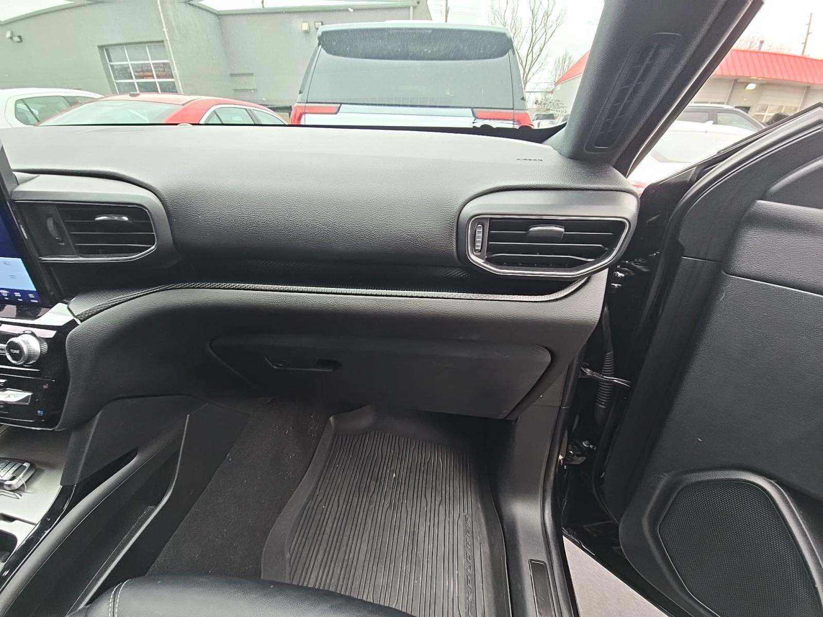 2023 Ford Explorer ST AWD