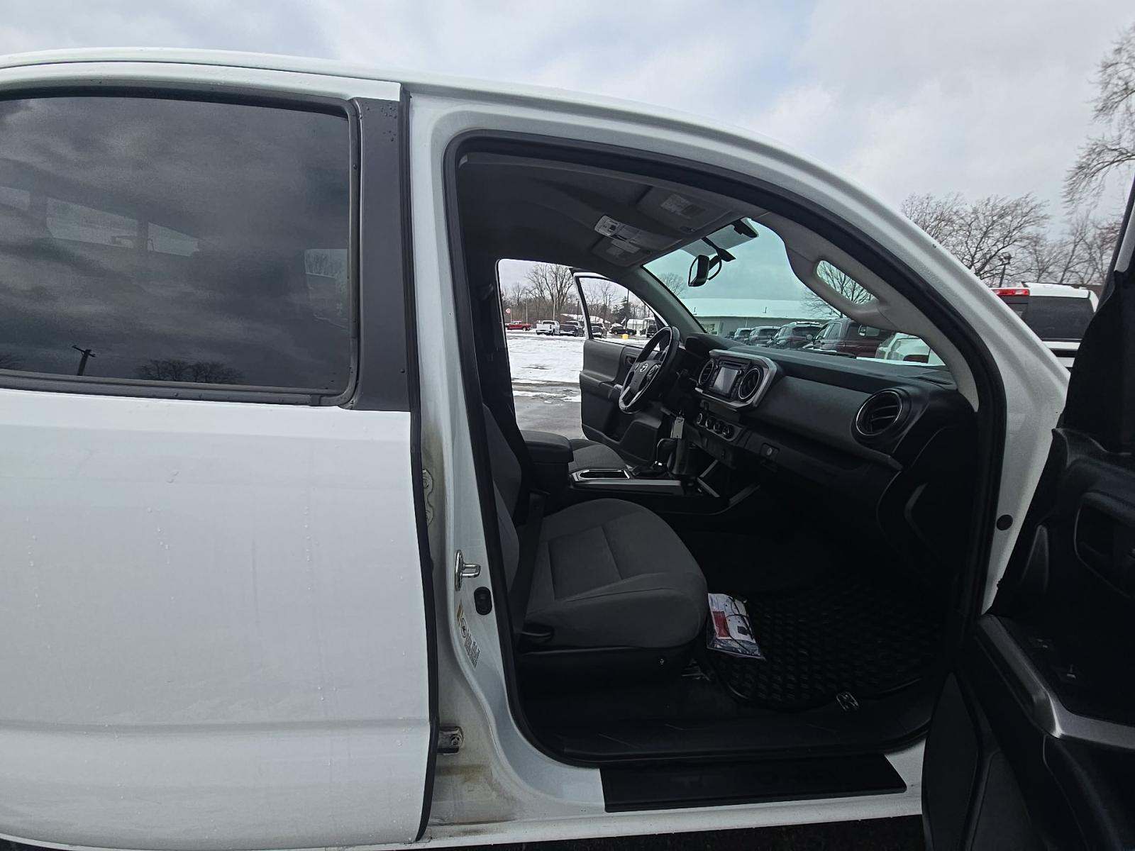 2016 Toyota Tacoma SR5 AWD