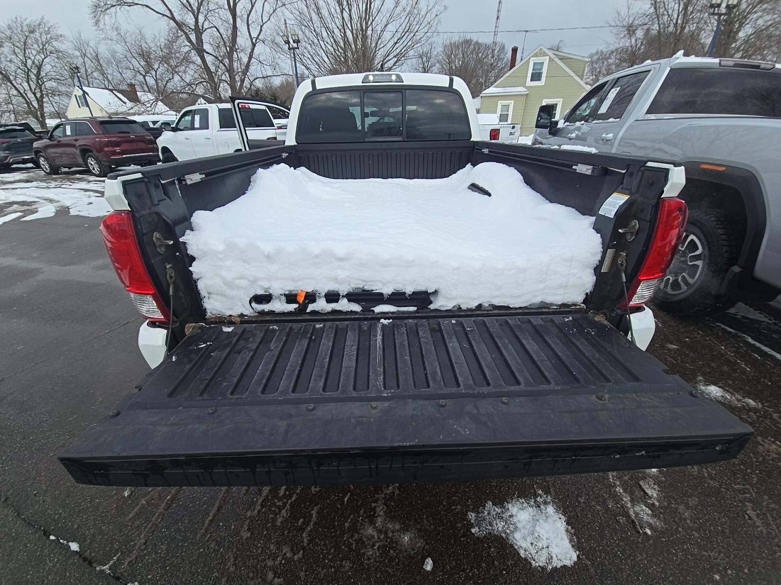 2016 Toyota Tacoma SR5 AWD