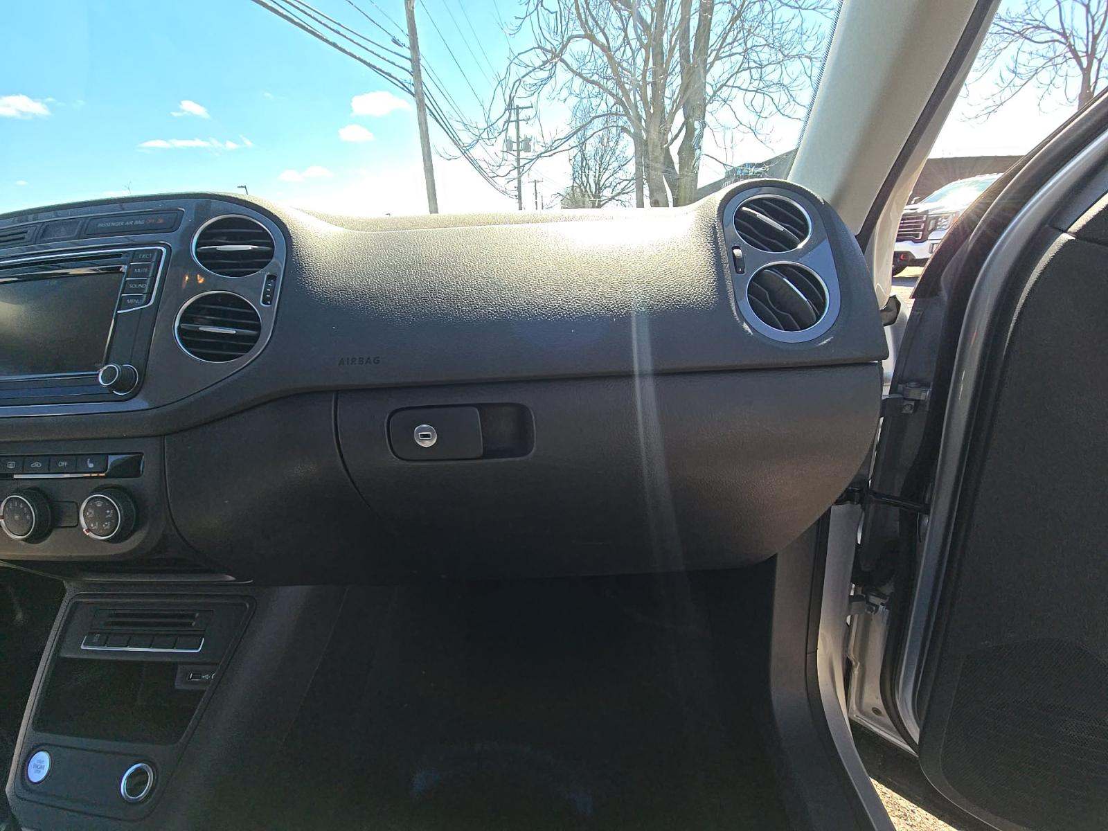 2017 Volkswagen Tiguan 2.0T S FWD
