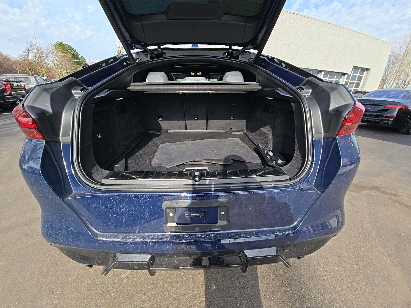 2025 BMW X6 M Competition AWD