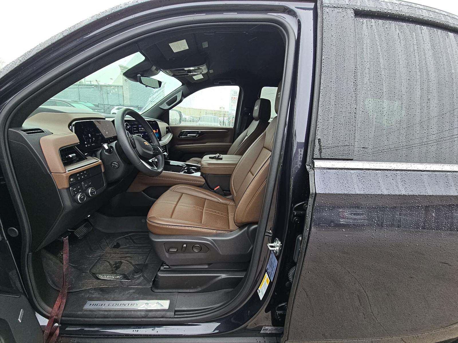 CHEVROLET HIGH COUNTRY - 2