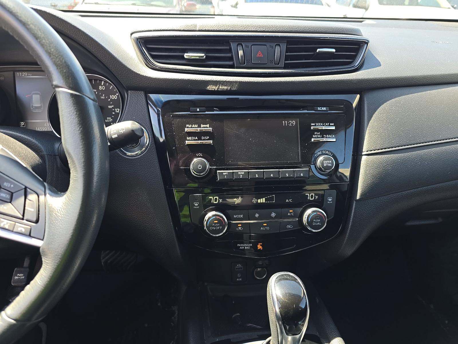 NISSAN ROGUE - 6