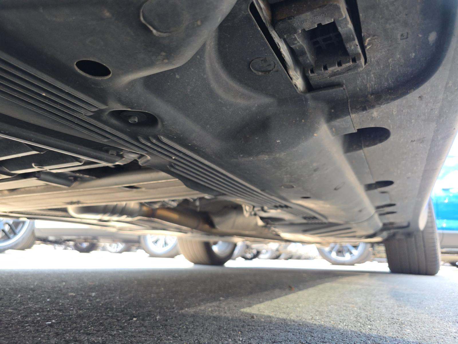 MERCEDES-BENZ GLS - 7