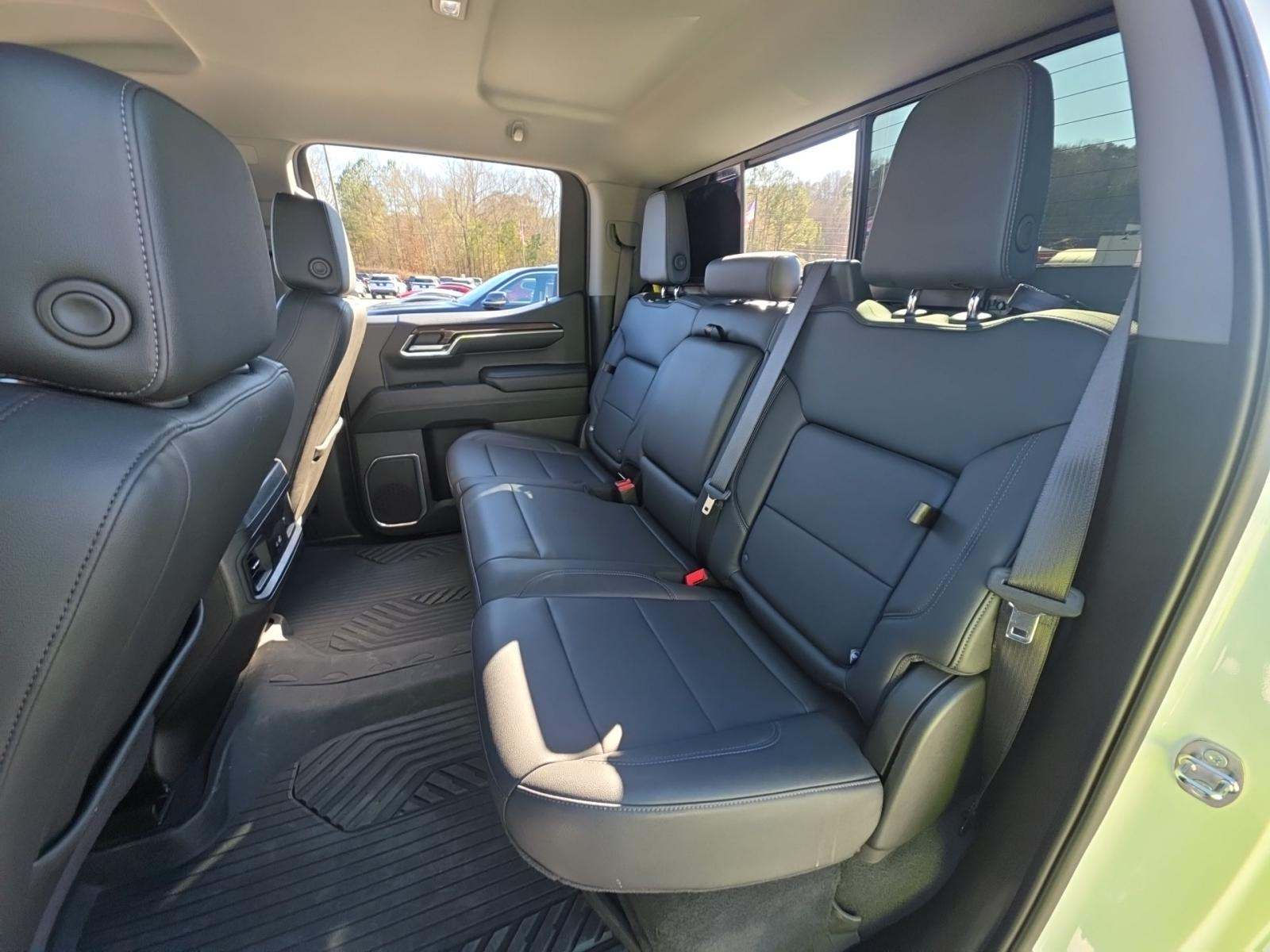 2024 Chevrolet Silverado 1500 LT Trail Boss AWD