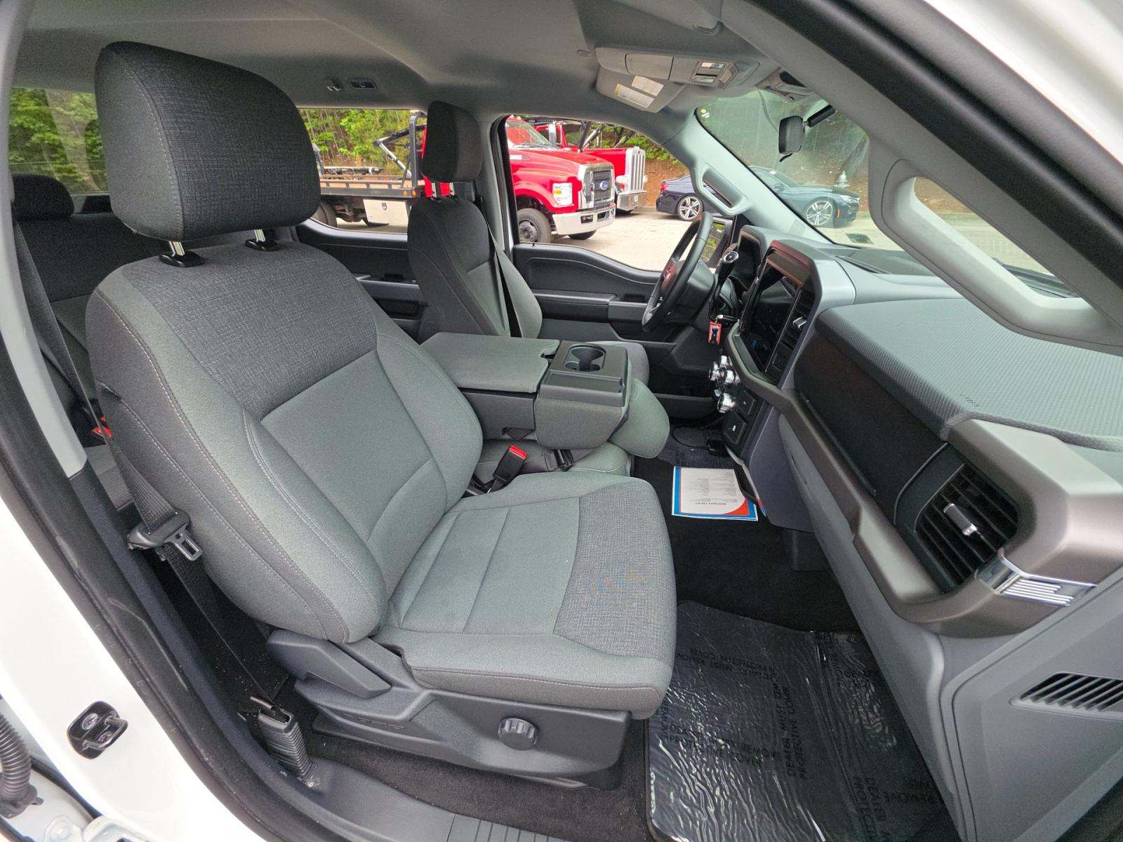 2025 Ford F-150 XLT AWD