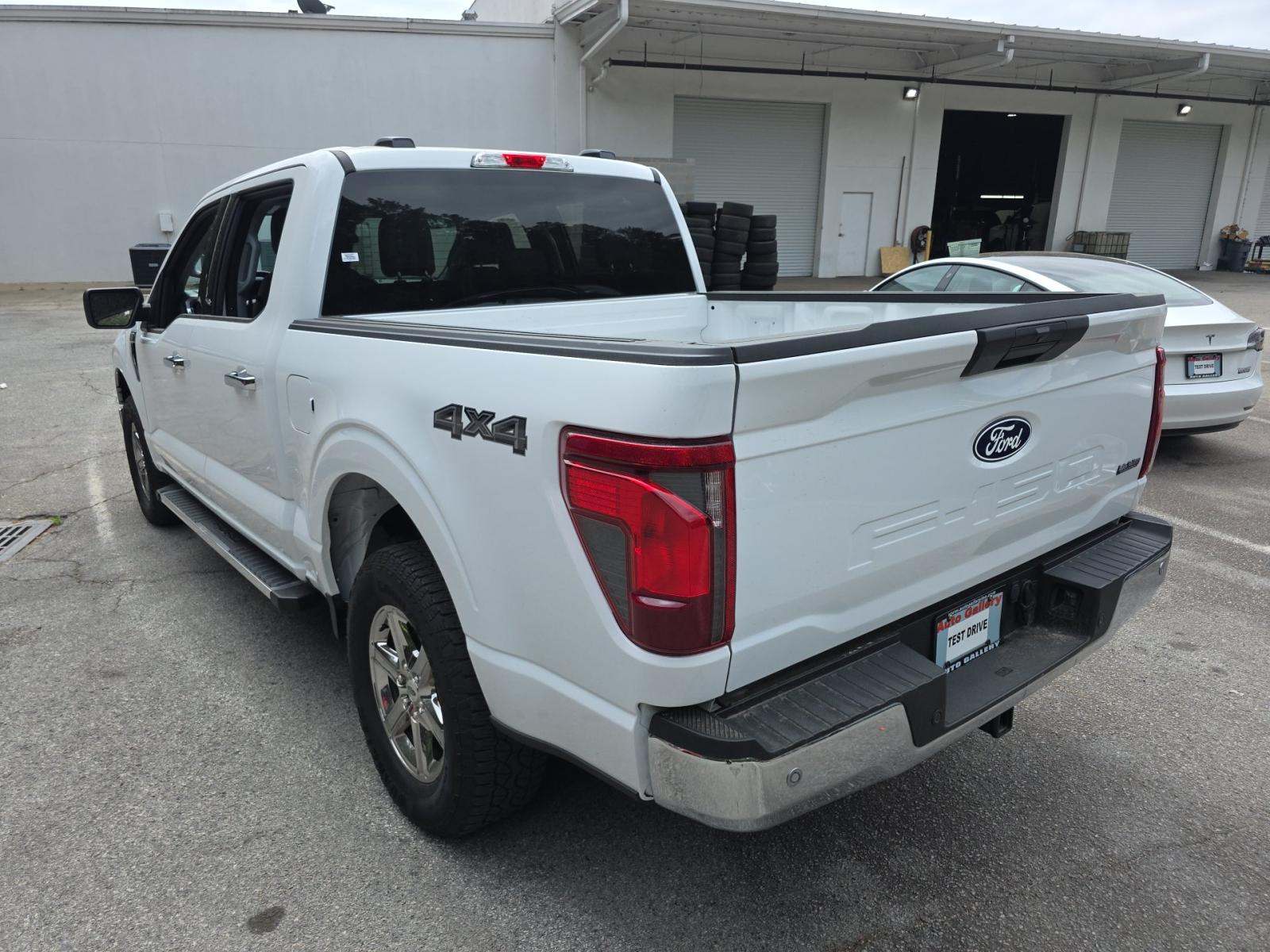 2025 Ford F-150 XLT AWD