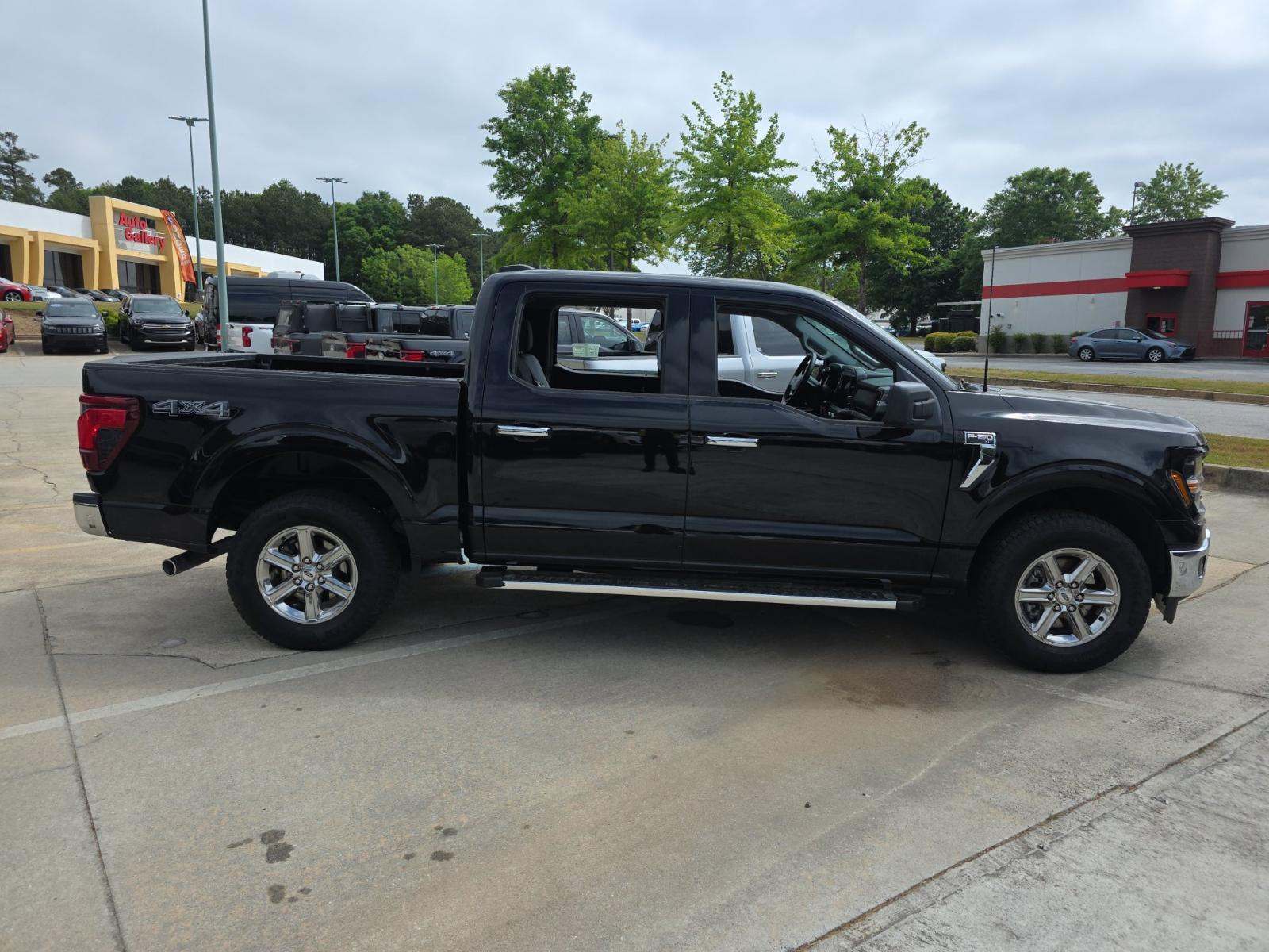 2025 Ford F-150 XLT AWD