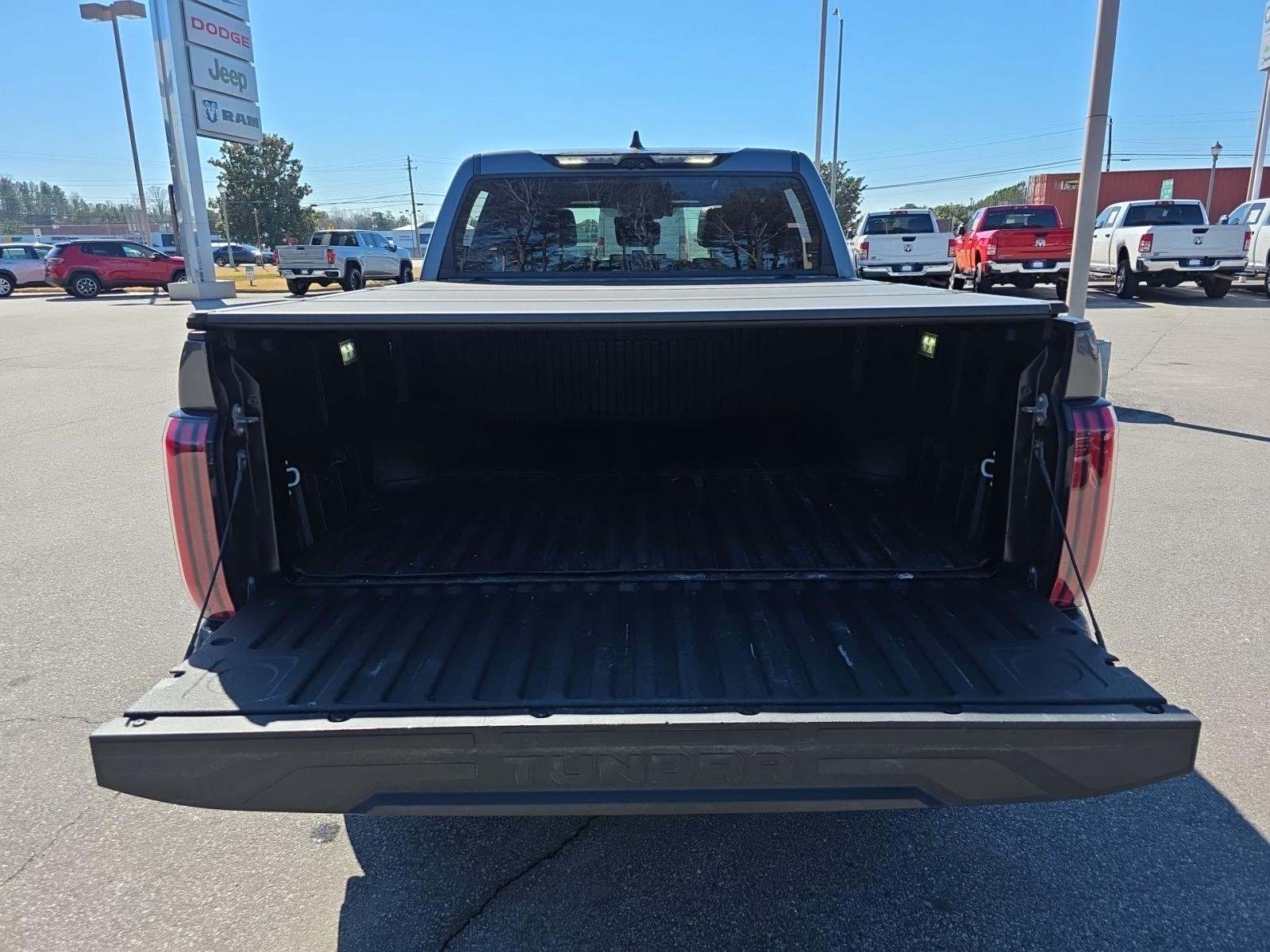 2023 Toyota Tundra Platinum RWD