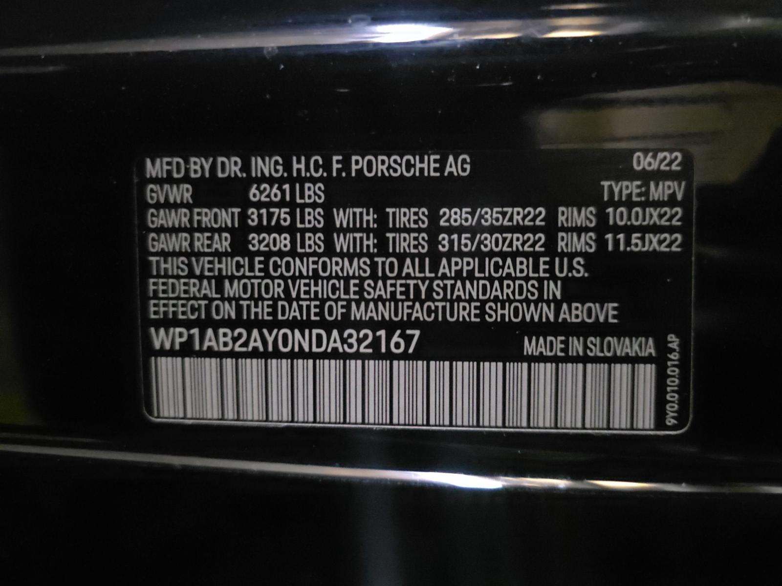 2022 Porsche Cayenne S Platinum Edition AWD