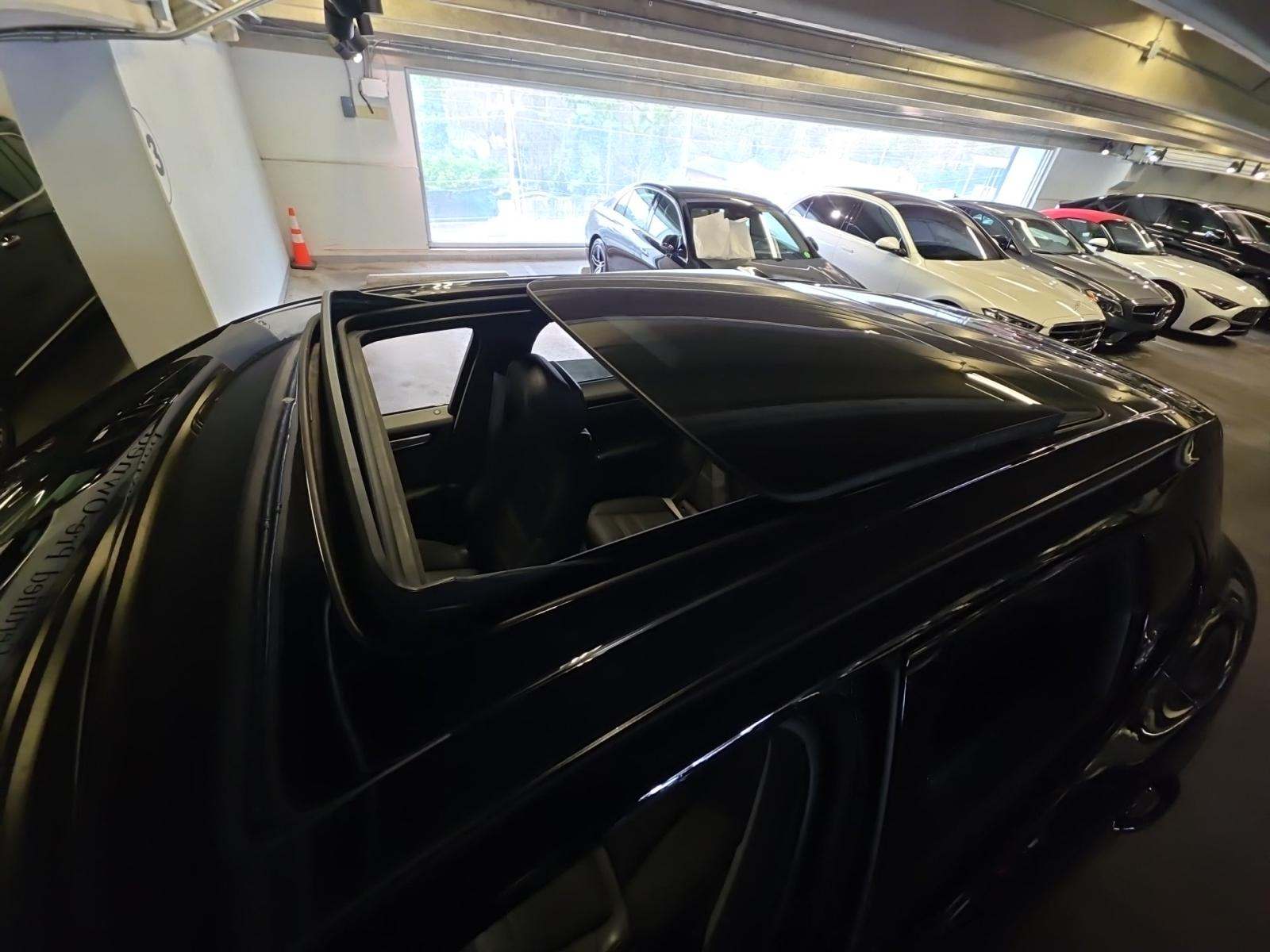 2022 Porsche Cayenne S Platinum Edition AWD