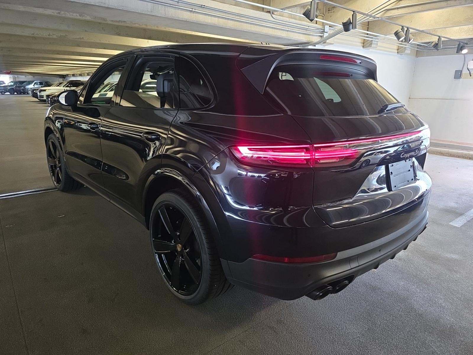 2022 Porsche Cayenne S Platinum Edition AWD