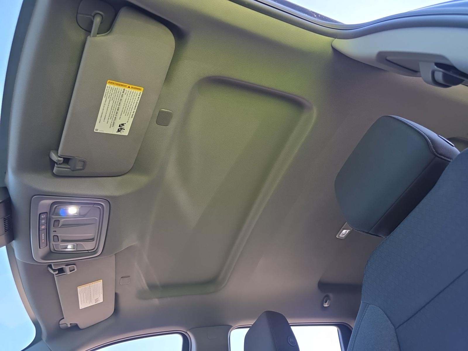 2023 Chevrolet Silverado 1500 Custom AWD