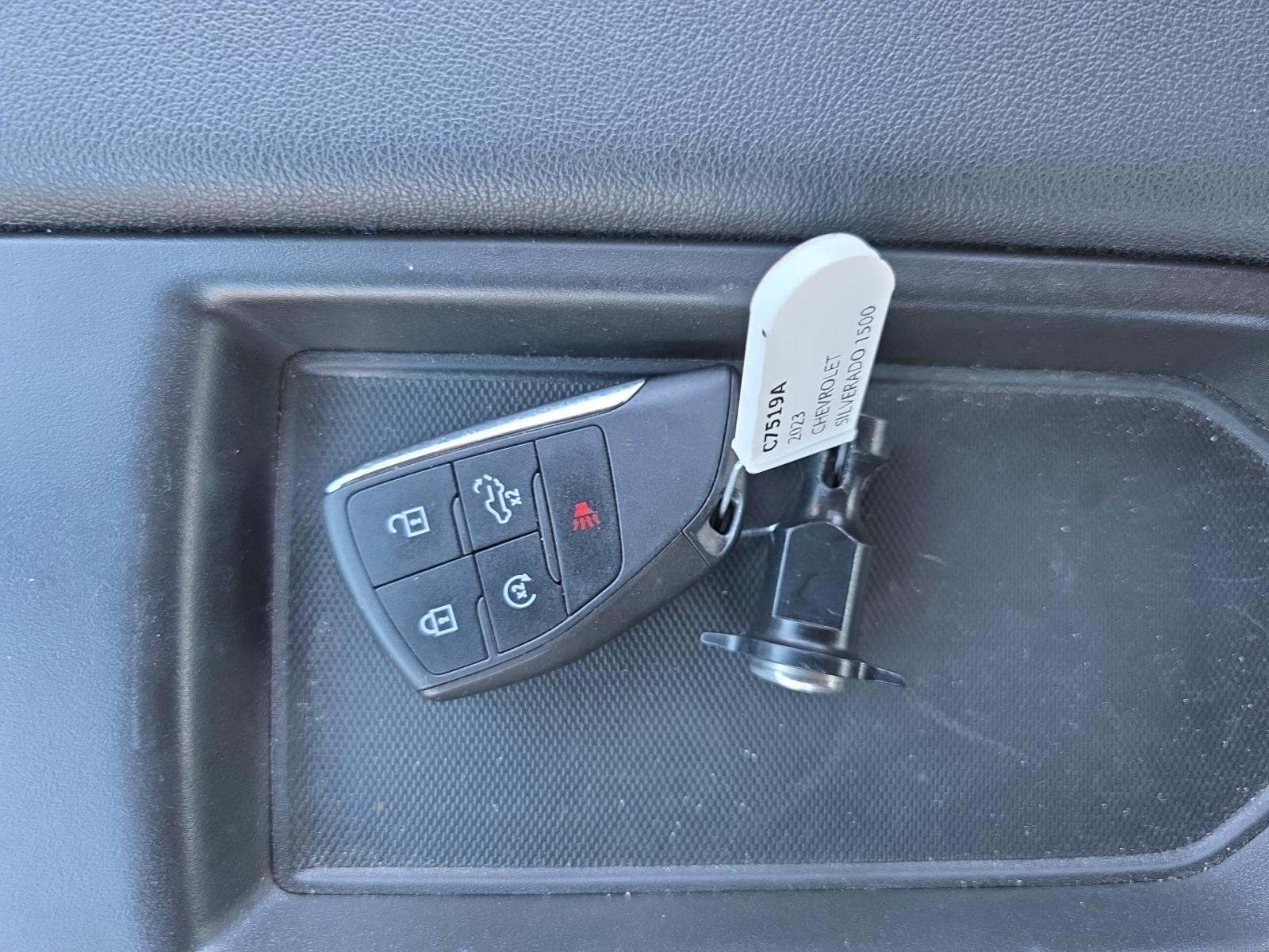 2023 Chevrolet Silverado 1500 Custom AWD