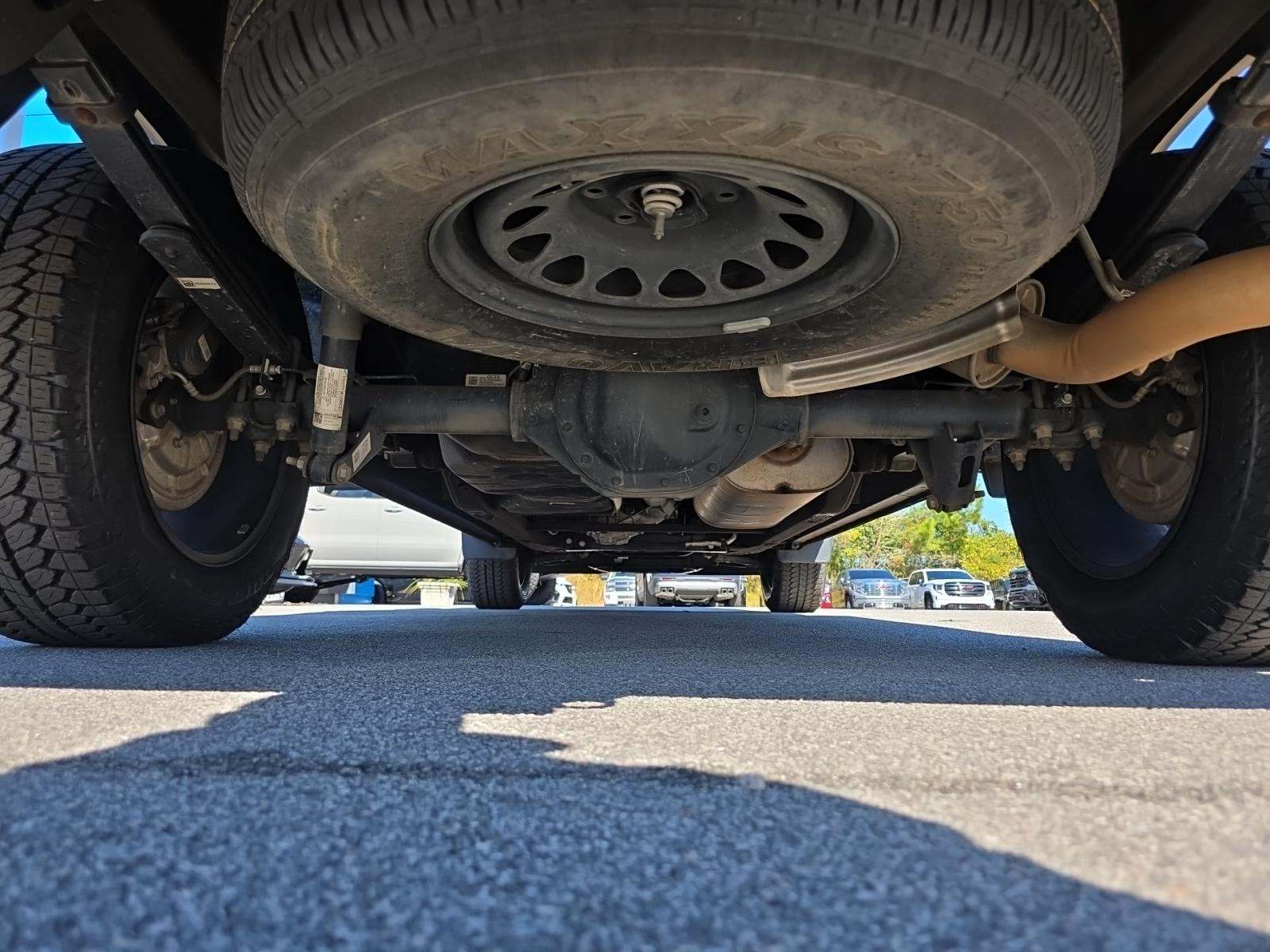 2023 Chevrolet Silverado 1500 Custom AWD