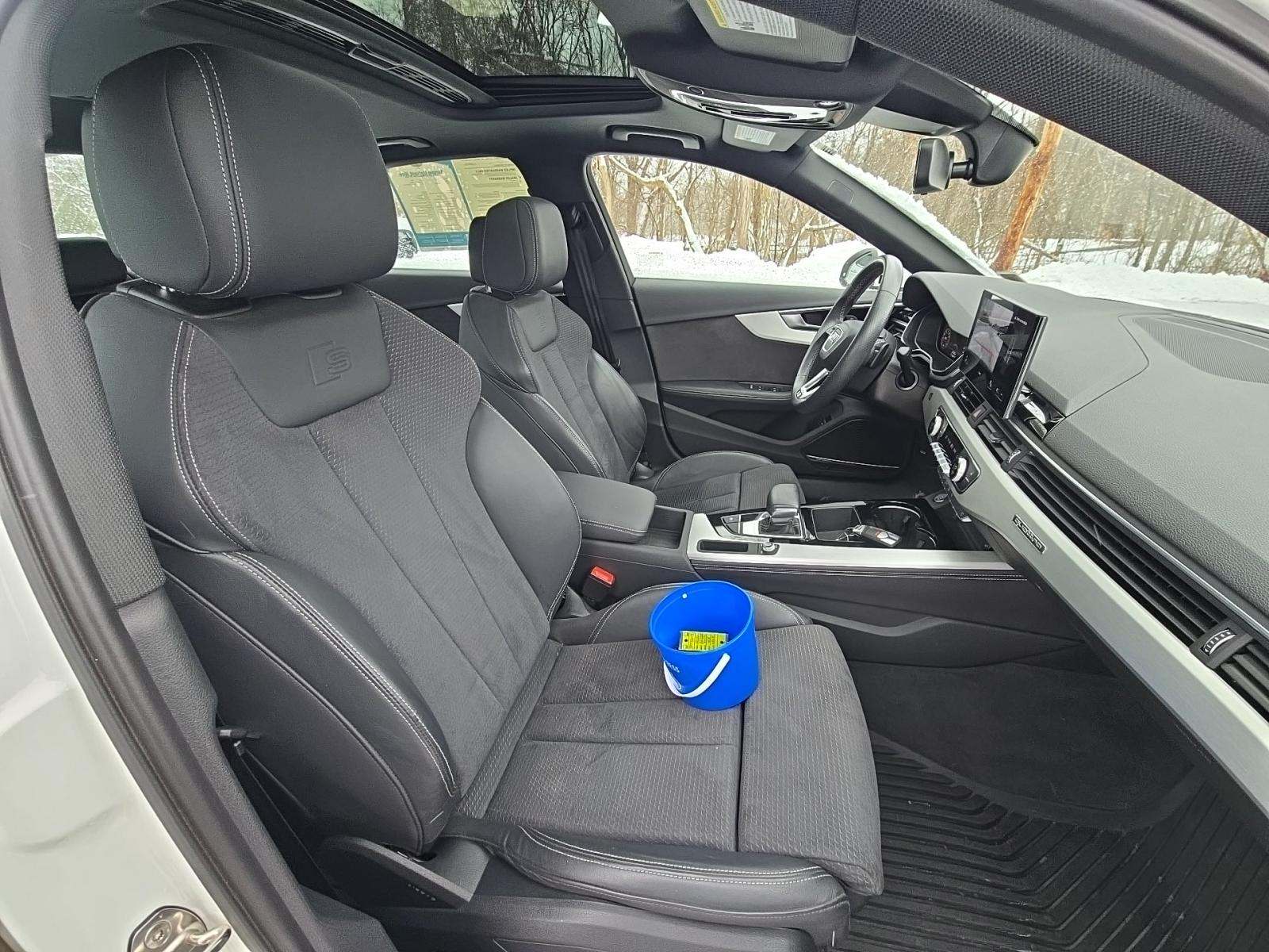 2022 Audi A4 S line Prestige AWD