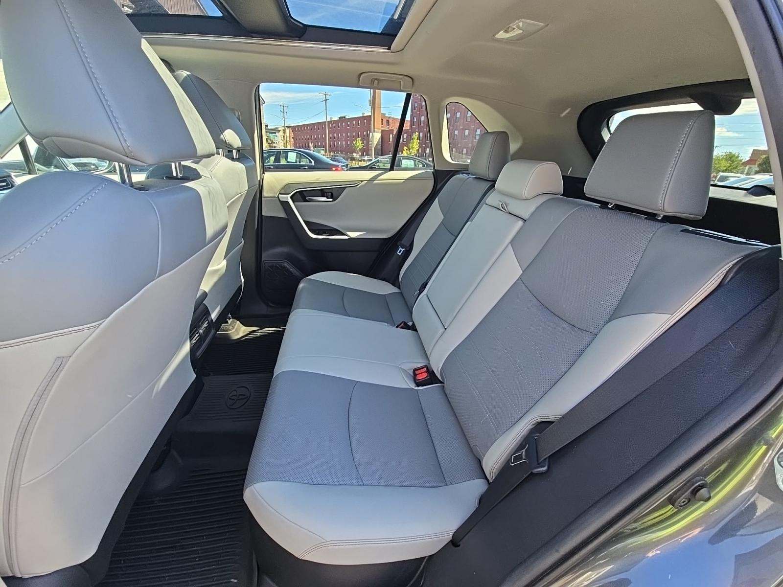 2021 Toyota RAV4 Hybrid Limited AWD