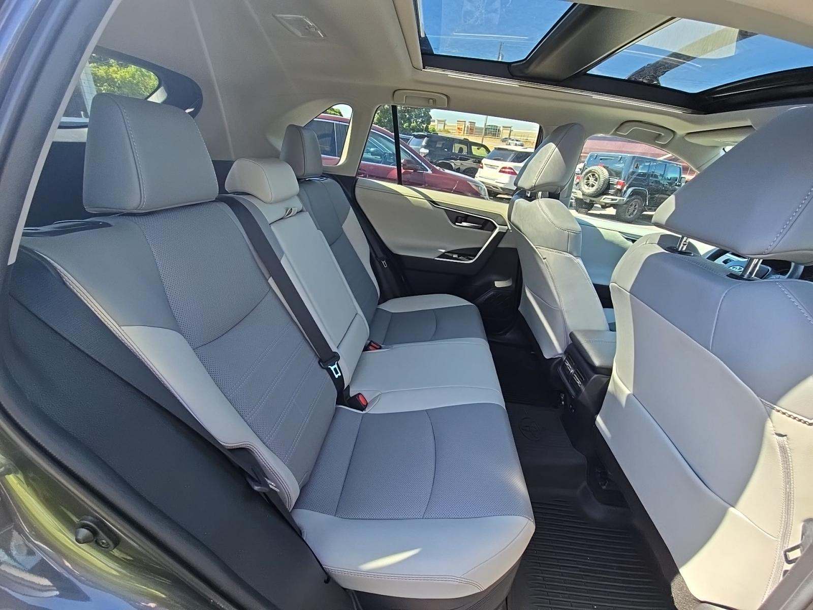 2021 Toyota RAV4 Hybrid Limited AWD