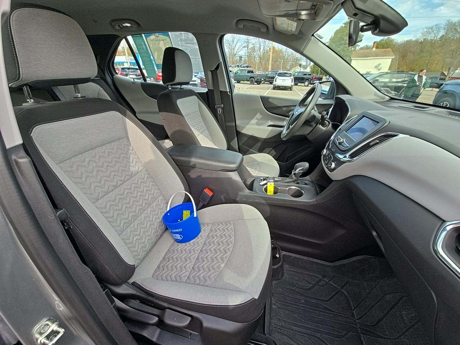 2024 Chevrolet Equinox LS FWD