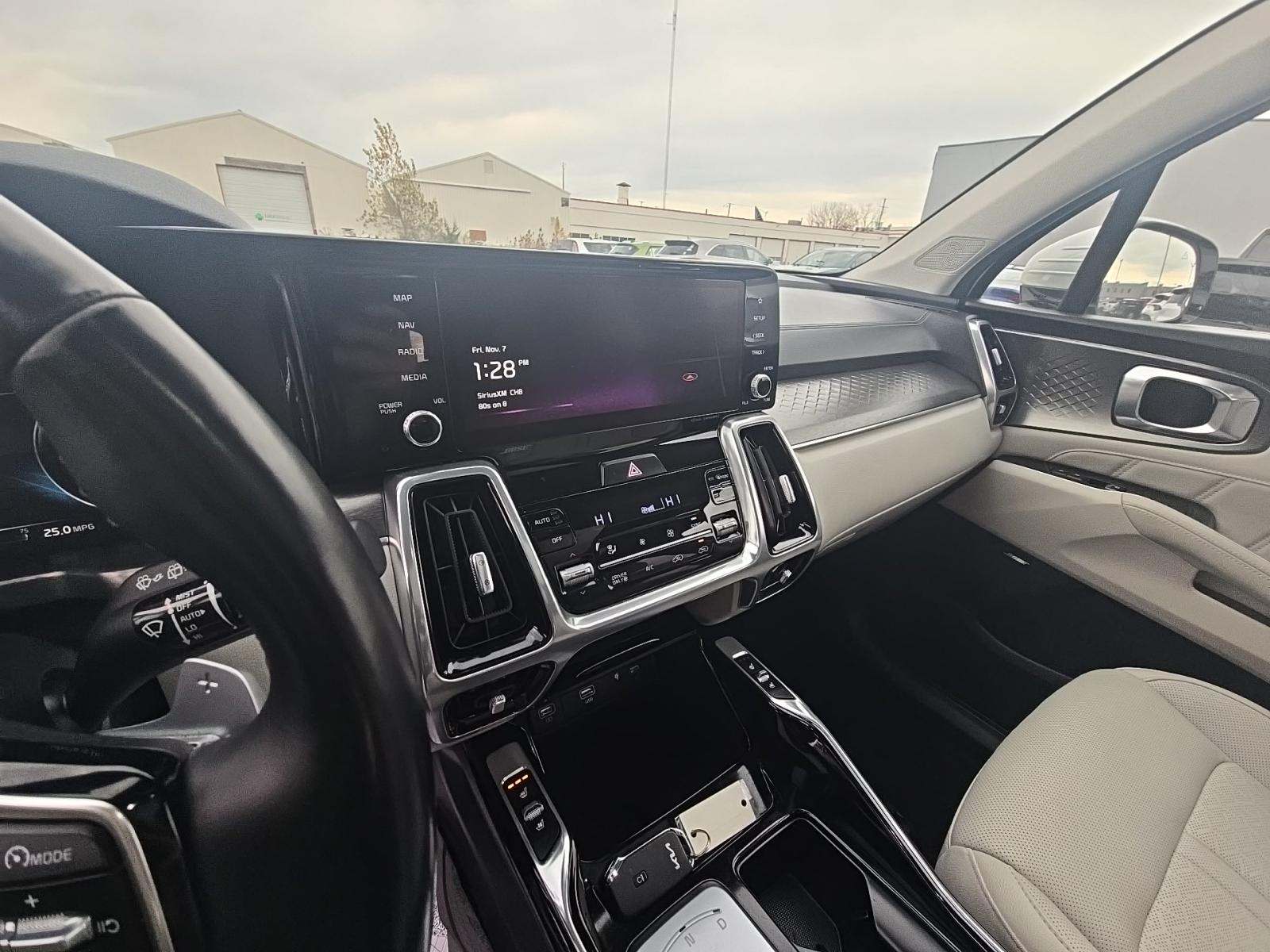 2023 Kia Sorento Hybrid SX Prestige AWD