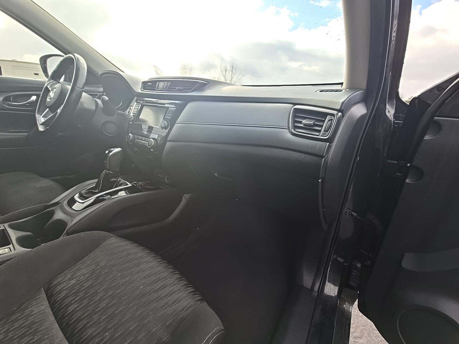 2018 Nissan Rogue SV AWD