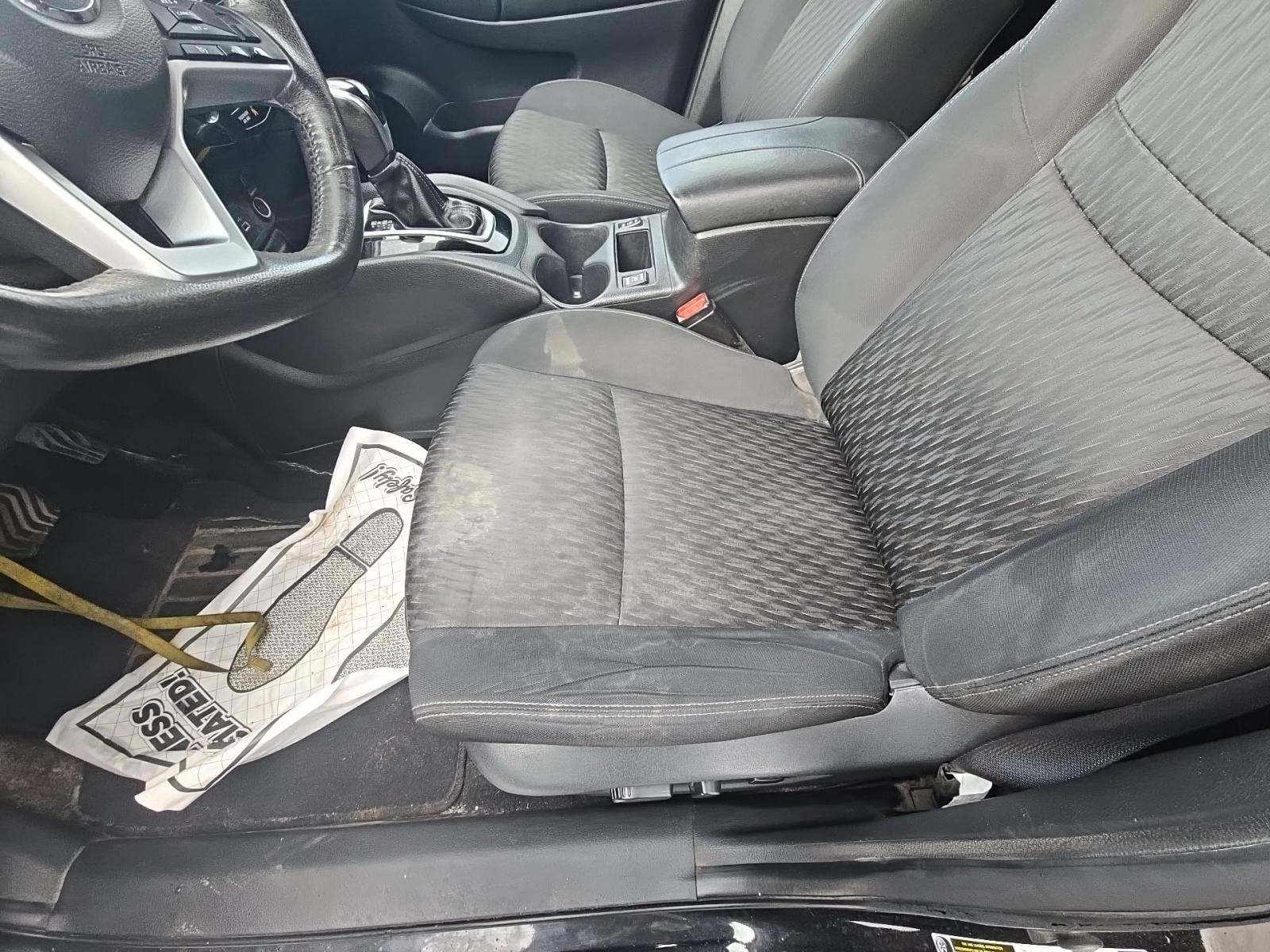 2018 Nissan Rogue SV AWD