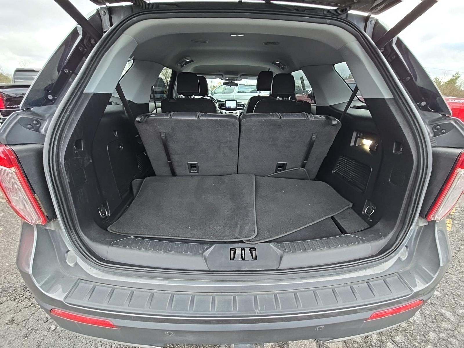 2022 Ford Explorer XLT AWD