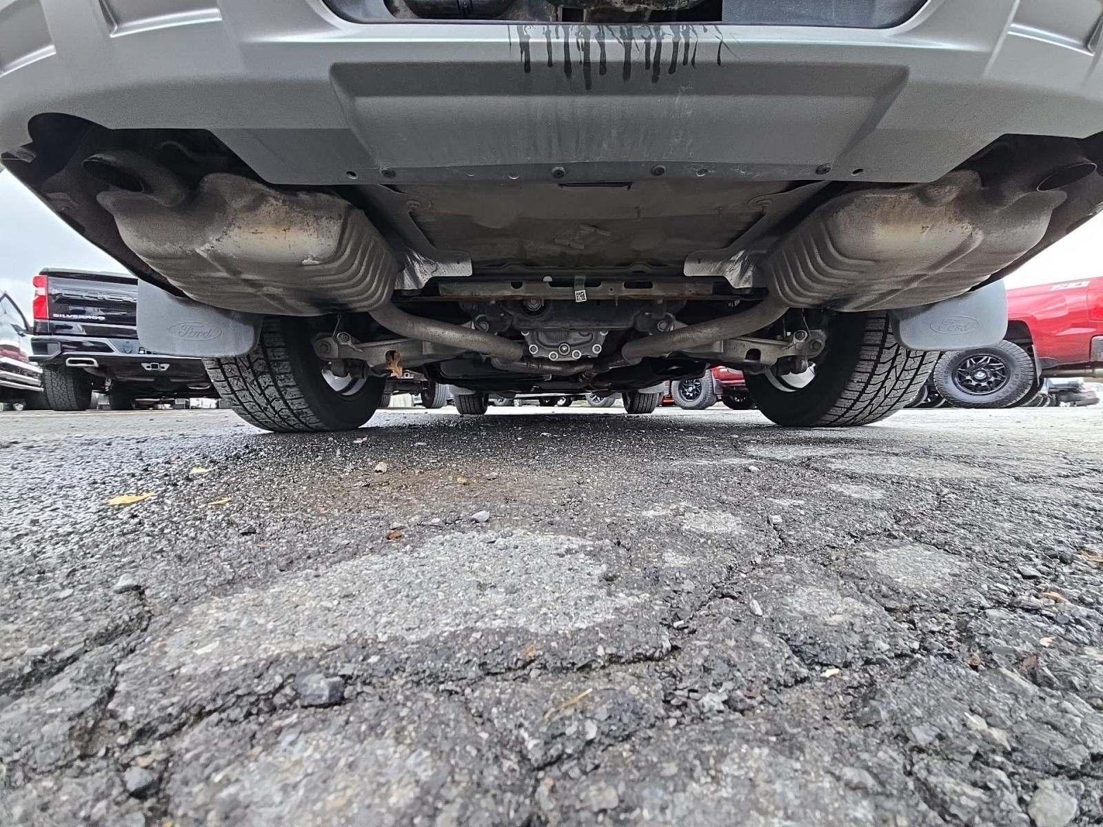 2022 Ford Explorer XLT AWD