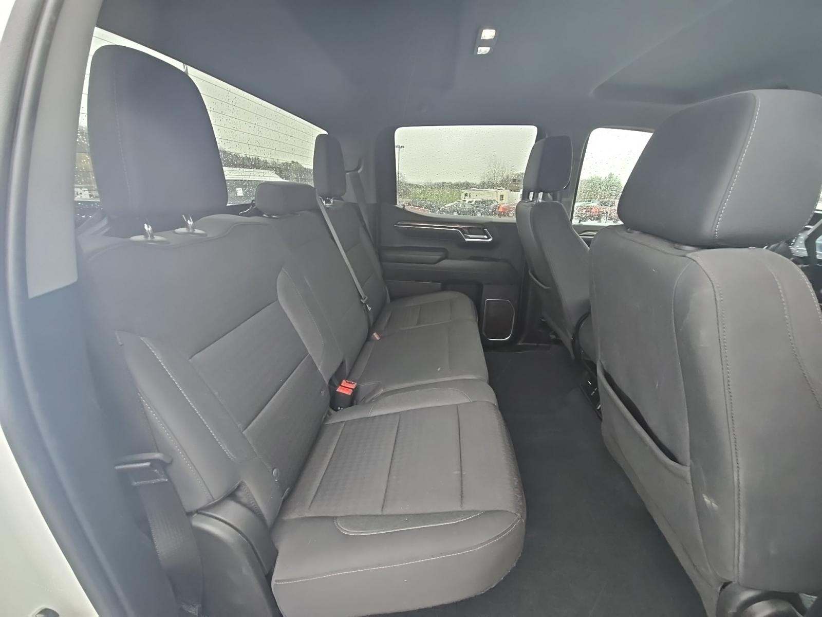 2023 Chevrolet Silverado 1500 RST AWD