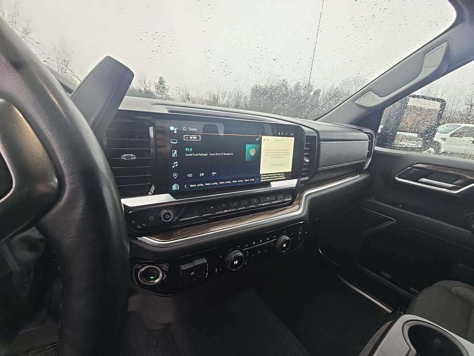 2023 Chevrolet Silverado 1500 RST AWD