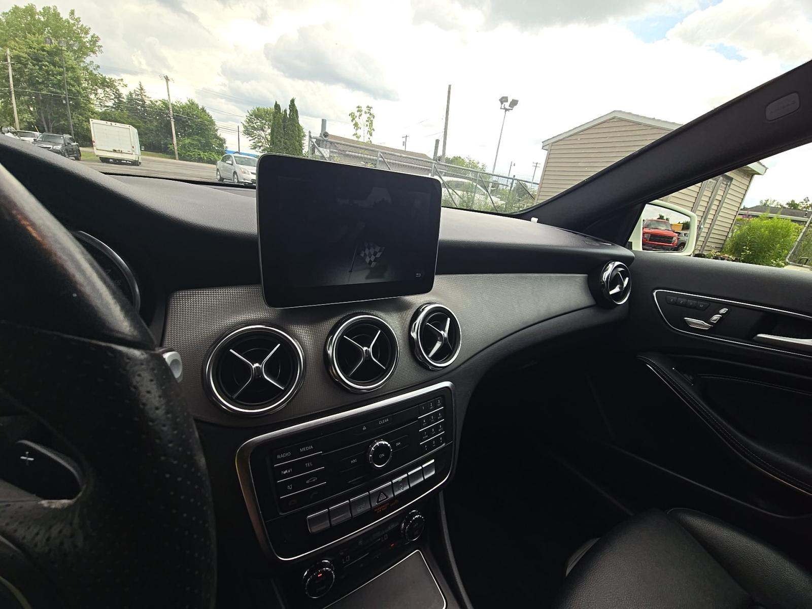 MERCEDES-BENZ GLA-CLASS - 6