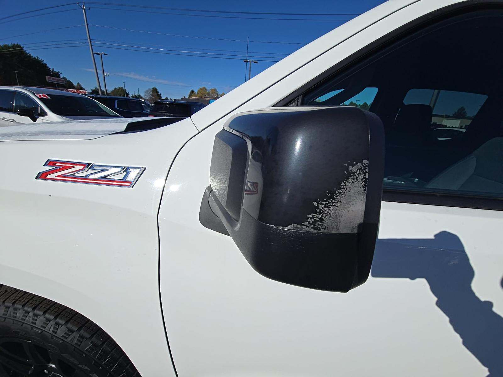 2022 Chevrolet Silverado 1500 RST AWD