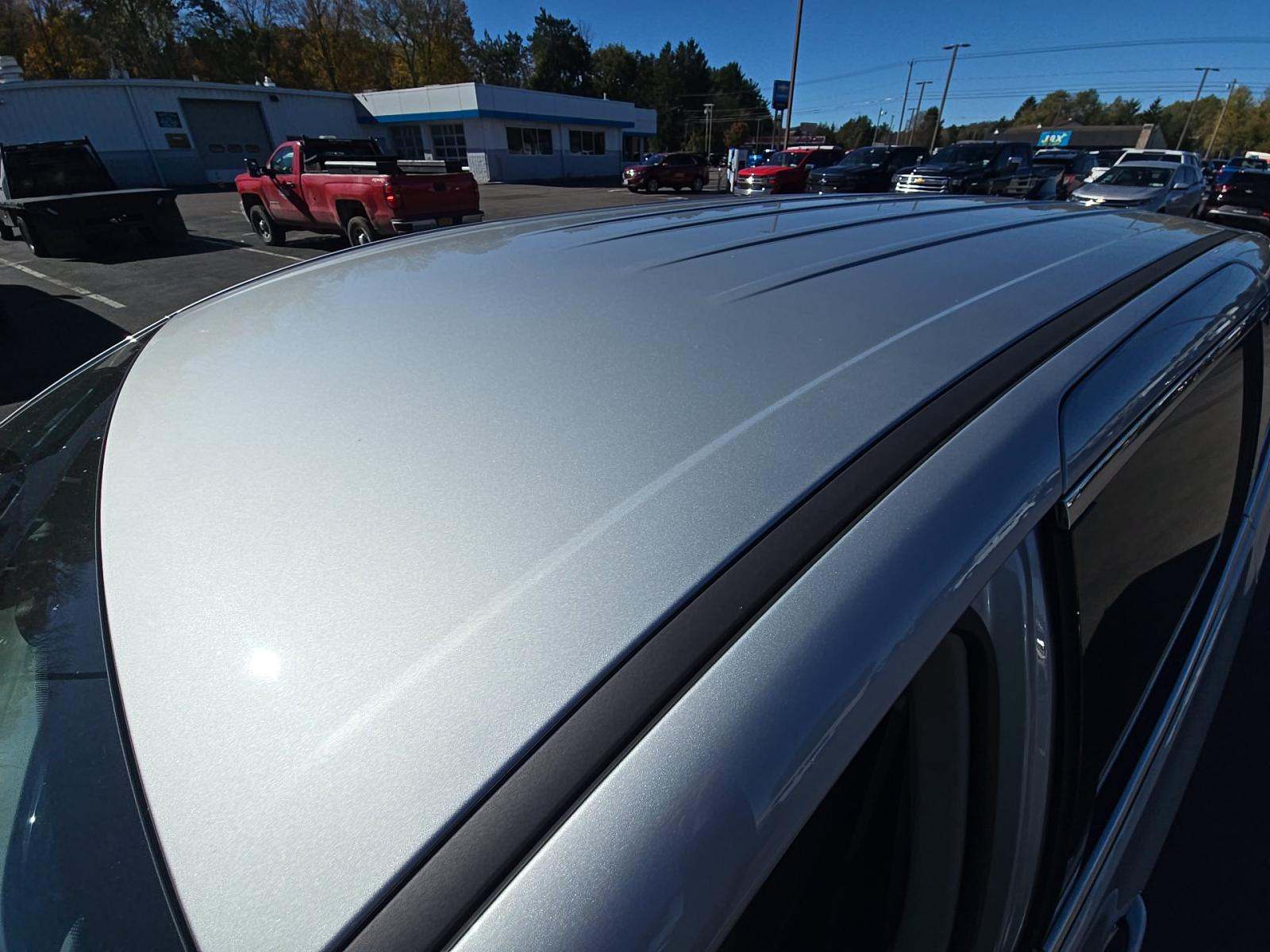 2024 Chrysler Pacifica Touring L FWD